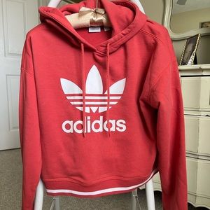 Adidas cropped sweatshirt S